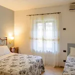 게스트하우스 Donna Nobile 4*