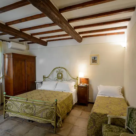 Donna Nobile Guest house 3*