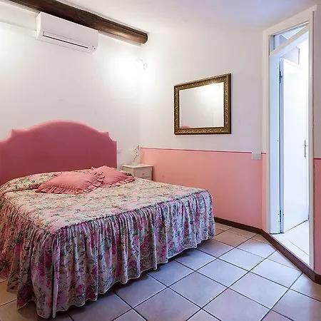 Guest house Donna Nobile 3*